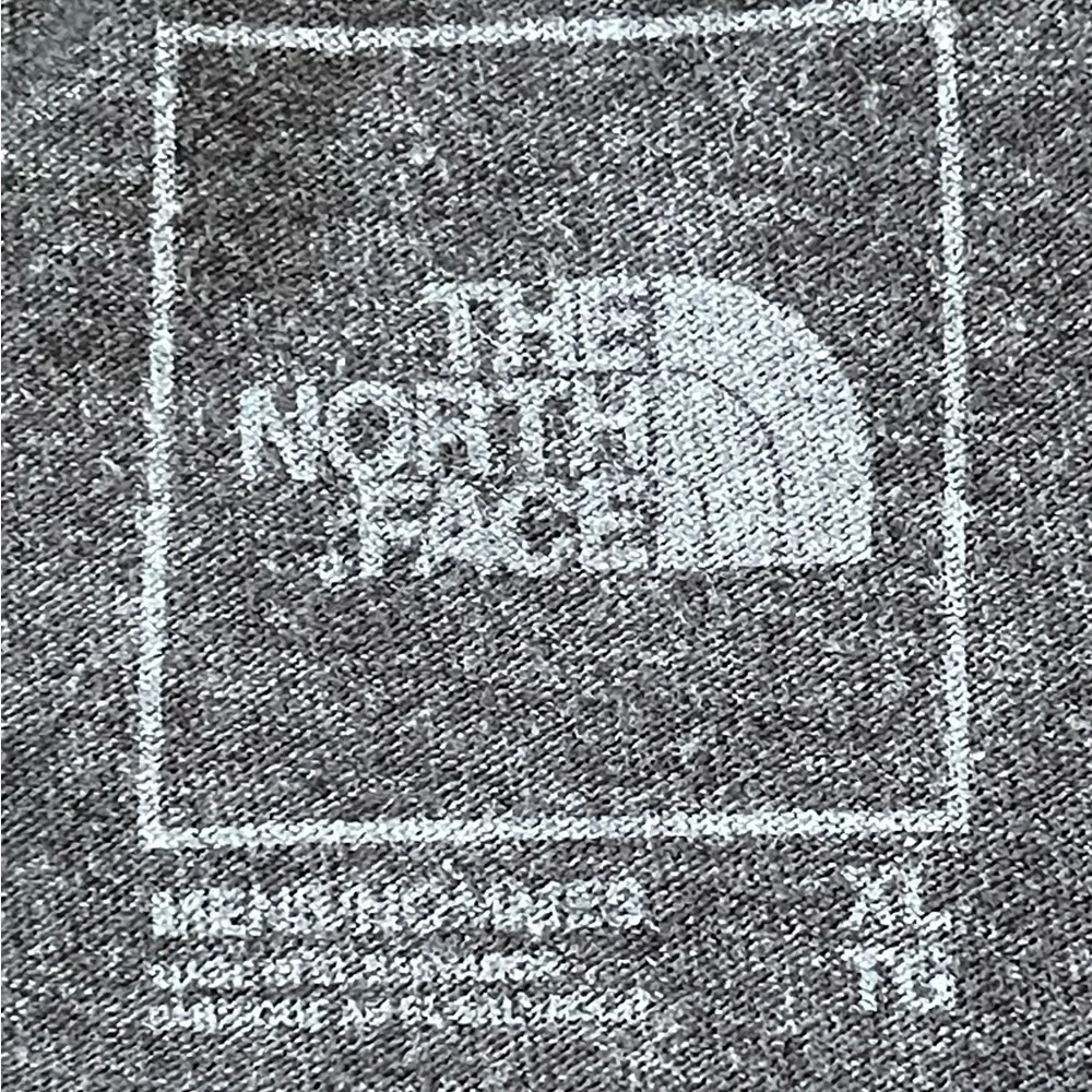 The North Face Half Dome Crew Neck Tee T-Shirt‎ Heather Charcoal Grey Men’s XL